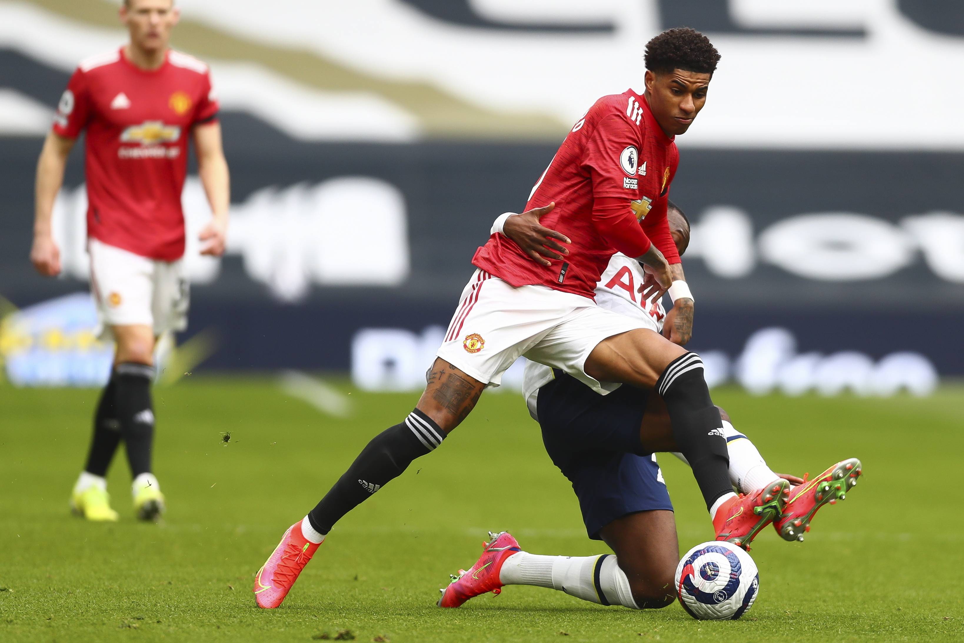 政区行政长 政区行政长