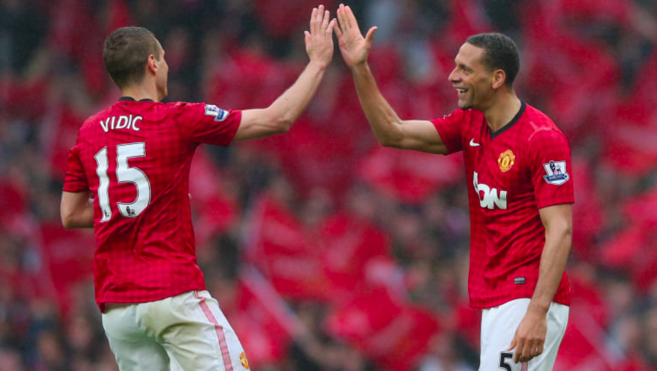 以足球的方 以足球的方